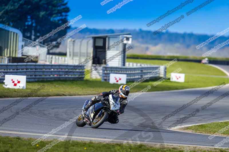 enduro digital images;event digital images;eventdigitalimages;no limits trackdays;peter wileman photography;racing digital images;snetterton;snetterton no limits trackday;snetterton photographs;snetterton trackday photographs;trackday digital images;trackday photos